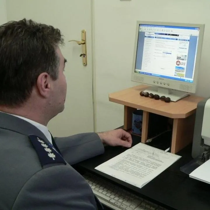 Blokada komputera przez policję